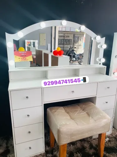 Camarim já com lampadas + banqueta de brinde com 6x sem juros