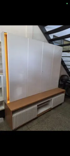 Painel de MDF semi novo com led na lateral ((ENTREGO GRATIS))
