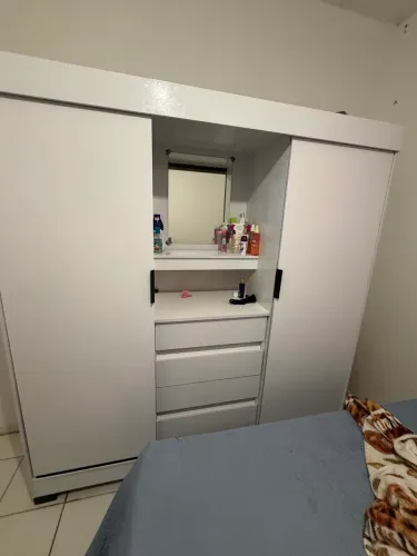 Guarda roupa casal