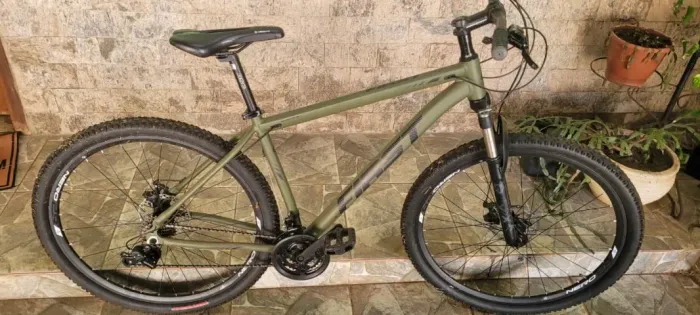 Bicicleta FIRST aro 29, 21marchas NOVA, cambio shimano