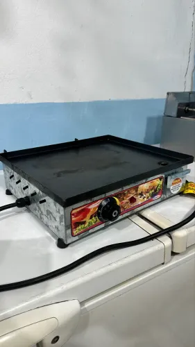 Chapa Elétrica Sanduíche, Lanches