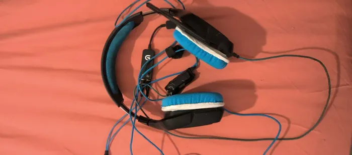 Headset Logitech g430