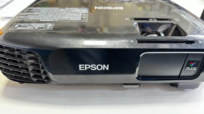 Projetor Epson S18+