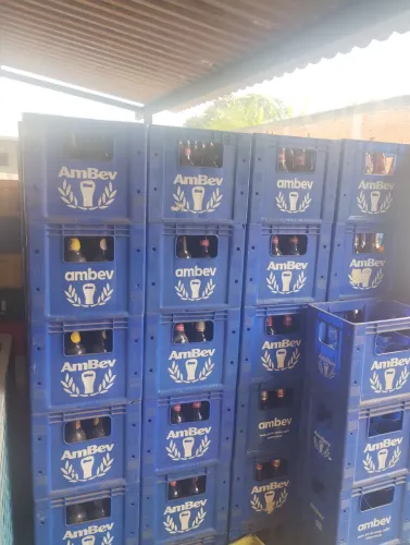 vendo caixas de litrão AmBev 