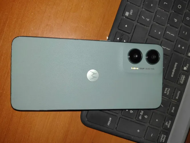 Moto G35 5G 650$?