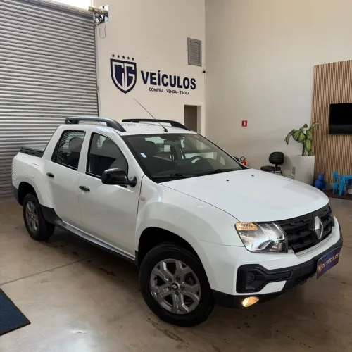 Renault Duster Oroch Intense 1.6 Flex 16V Mec. 2024