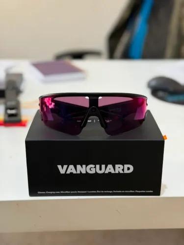 Oakley Meta Vanguard