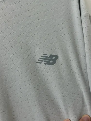 Camiseta New balance