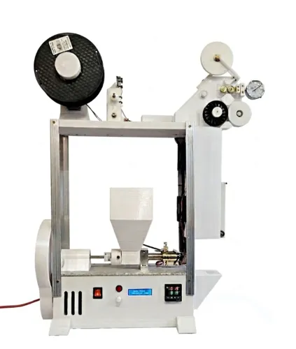 Extrusora de Filamentos 3D Alimentada por Pellets