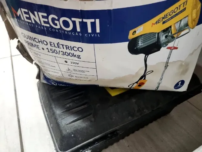 Talha eletrica 300kg nova Menegotti