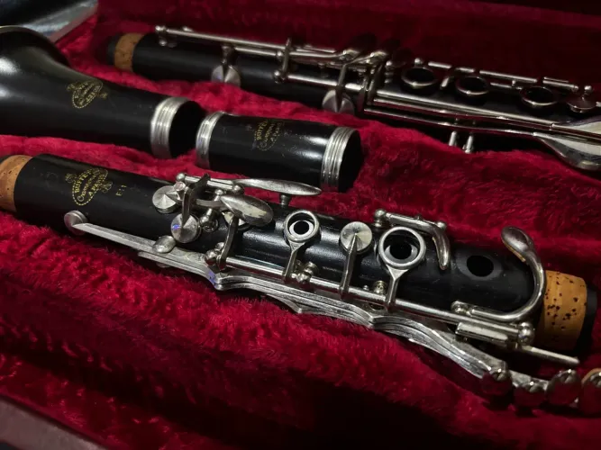 Clarinete Buffet Crampon E-11