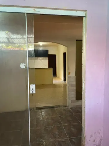 CASA DE 2 QUARTOS NO BARROCO PARA LOCAÇÃO