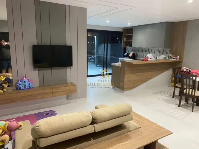 Casa com 3 dormitórios à venda, 207 m² por R$ 1.355.000,00 - Eugênio de Melo - São José do