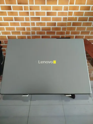 Notebook Lenovo