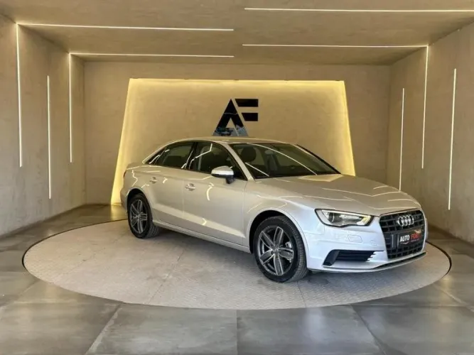 Audi A3 1.8 Turbo 180cv 5P Aut./ Tip. 2014