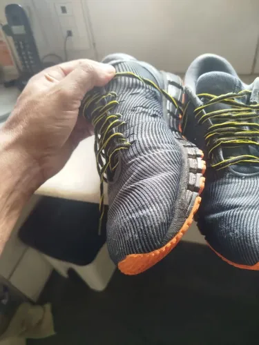 Asics gel Quantum 360 tamanho 430