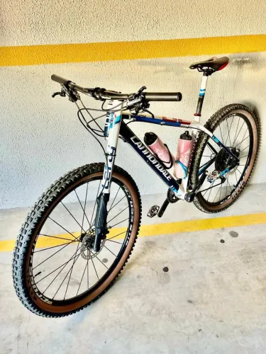 MTB profissional - Cannondale f29 carbon 2 - Tamanho 17
