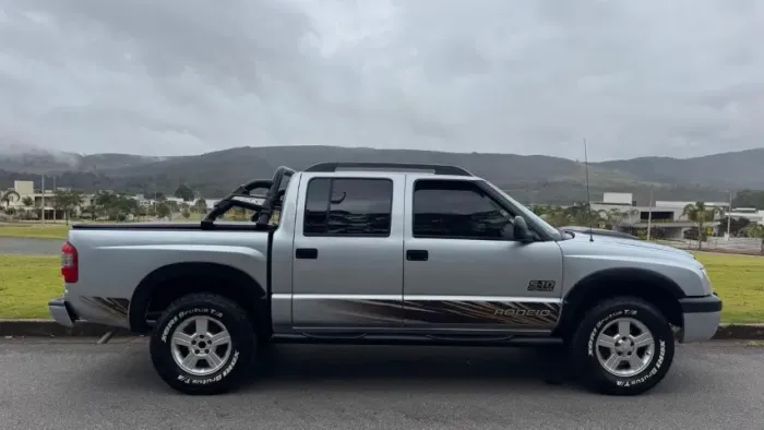 Chevrolet S10 Pick-up Rodeio 2.4 MPFI F.power CD 2011