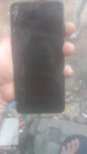 Samsung a10 tem que trocar a frontal do celular