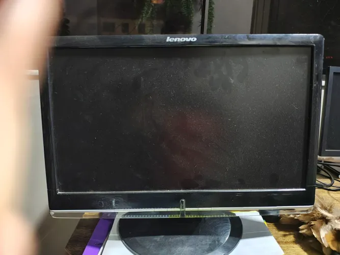 Monitor