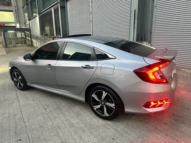 Honda Civic Sedan Touring 1.5 Turbo 16V Aut.4p 2019