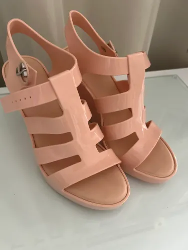 Melissa n38