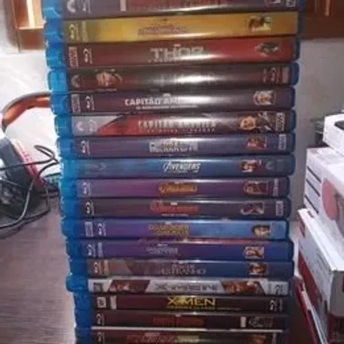 Lote de DVDs mavel e dc