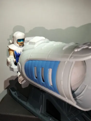 Imaginext Capitão Frio Com Canhão De Neve
