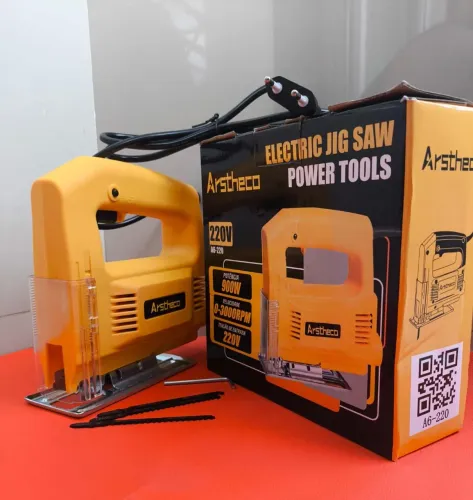 Serra Tico-Tico Aestheco 900W 220V | 3.000 RPM | NOVA