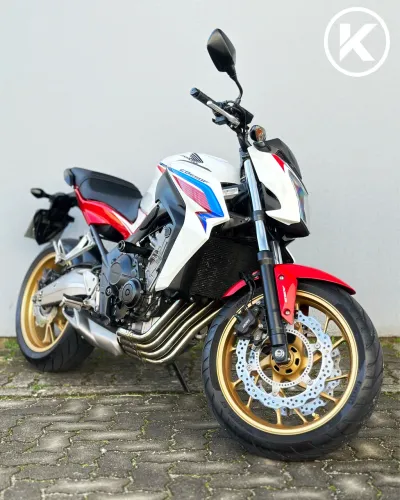 HONDA CB650 F impecável estado e toda original!