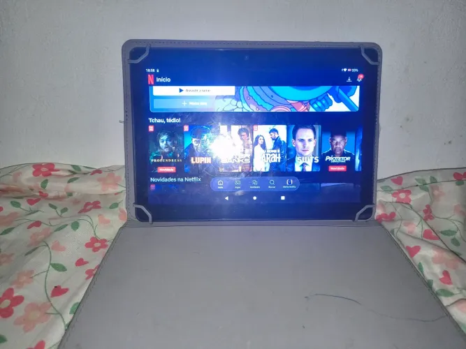 Tablet Pritom M10 10" 64GB - aceita chip, faz ligações, 2 câmeras e capa