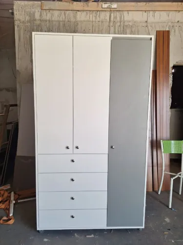 Guarda roupa 