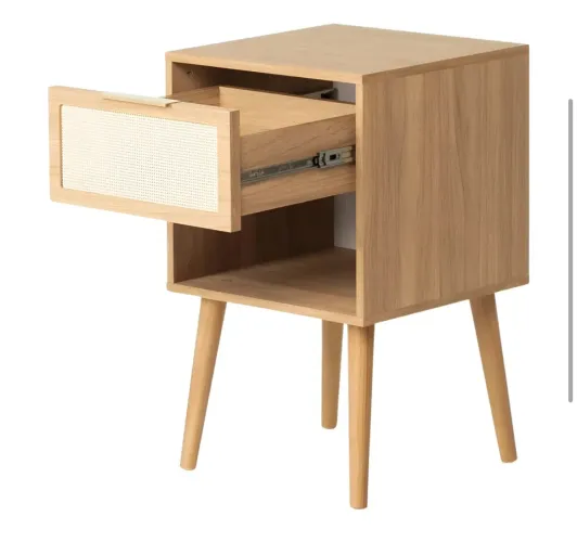 mesa de cabeceira novinha em Tauari com palhinha