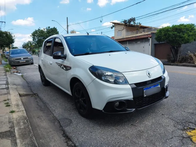 Renault Sandero GT Line Hi-flex 1.6 8V 5P 2014