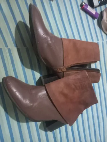 Bota em couro n 37