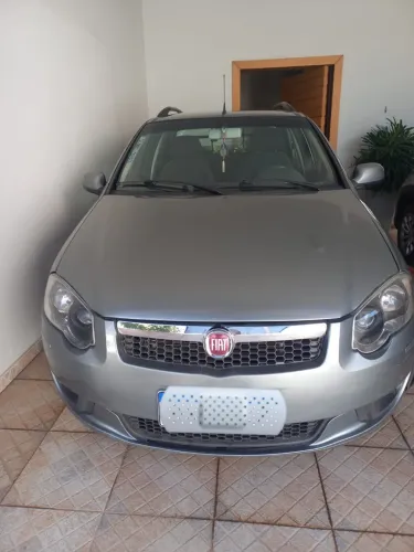 Fiat Strada Trekking 1.6 16V Flex CD 2014