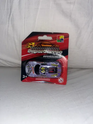 Carinho de brinquedo ?