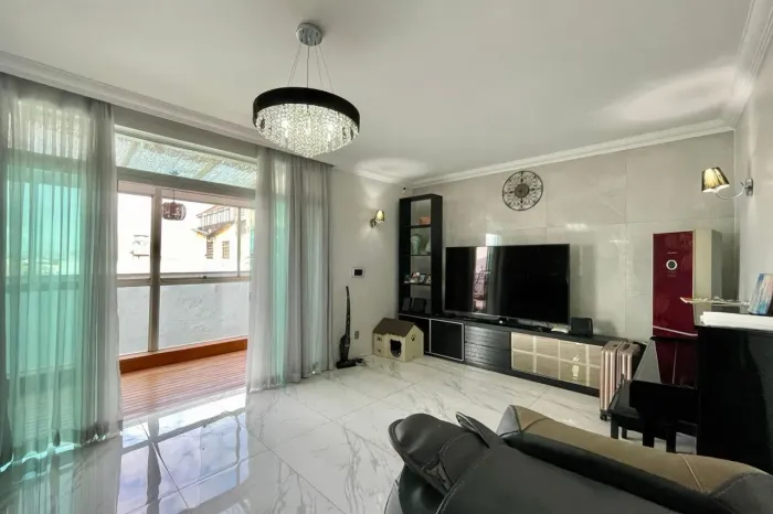Casa à Venda - Colégio Batista, 4 Quartos, 318 m2