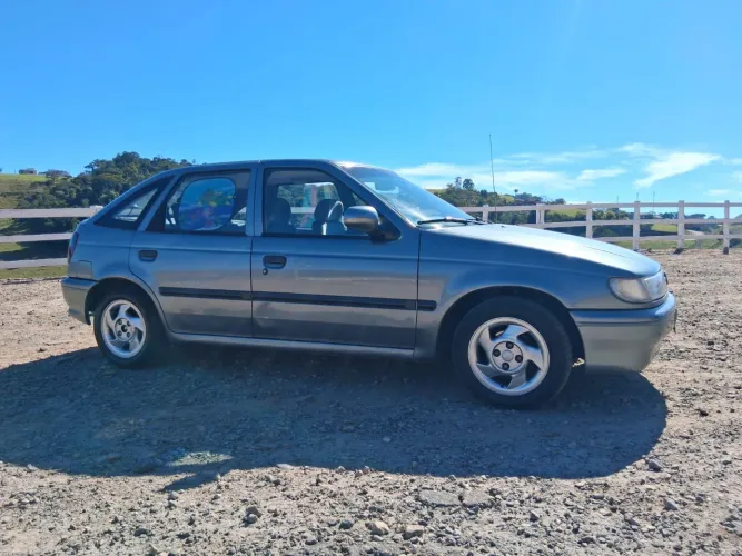 Volkswagen Pointer GLI 2.0 1995