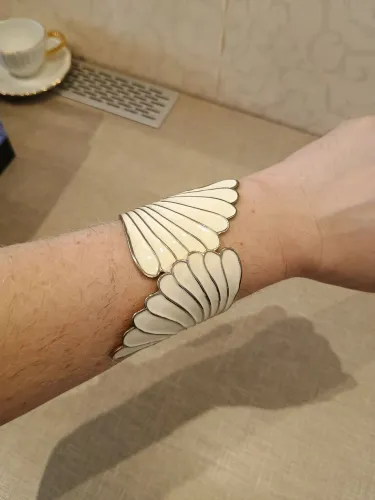 Bracelete forever 21 off-white dourado