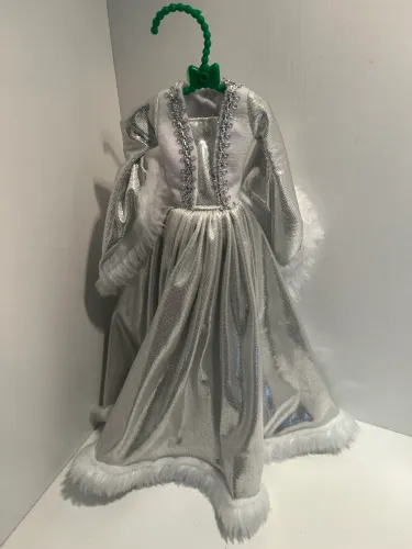 Oferta! Vestido de inverno de gala da Barbie