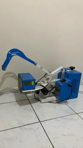 máquina de estampar caneca 