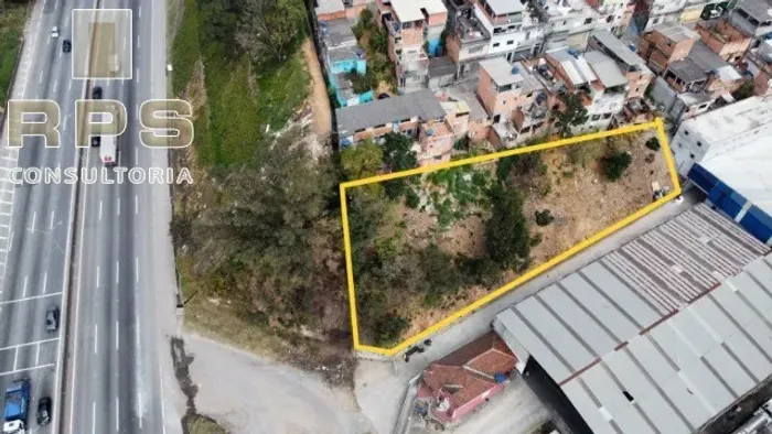 Terreno com 1.457,65 m², Pq. Edu Chaves , excelente para investidor, ideal para a construç
