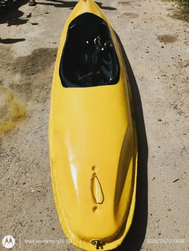 VENDE- SE CAIAQUE