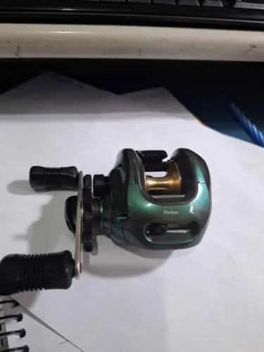 Carretilha Shimano Curado 100B