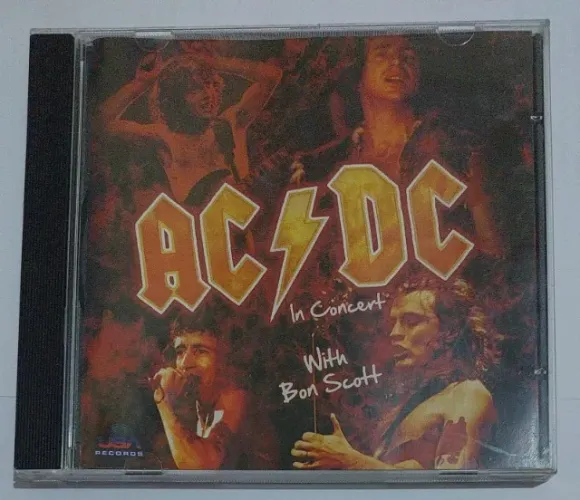 Ac/dc With Bon Scott In Concert Cd Acrilico (Bootleg oficial)