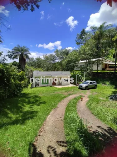 Oportunidade no Vale do Tamanduá  Casa com Suíte, Vista e Terreno de 1.517,80 m²;