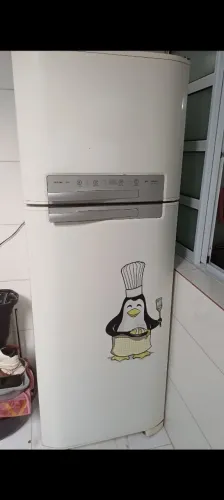 Geladeira Electrolux dl50 