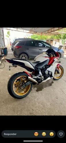 Moto CBR 600 2012 impecável | revisada e documentada