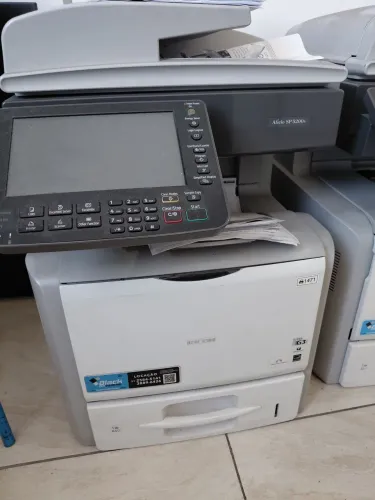 Multifuncional Rocoh SP5200